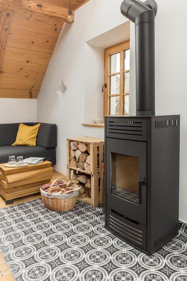 Hisa Na Soncu / Sun House Apartment Zgornje Gorje Luaran gambar
